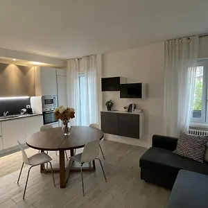  Apartment Casa Veronica Nel Cuore Di Italien